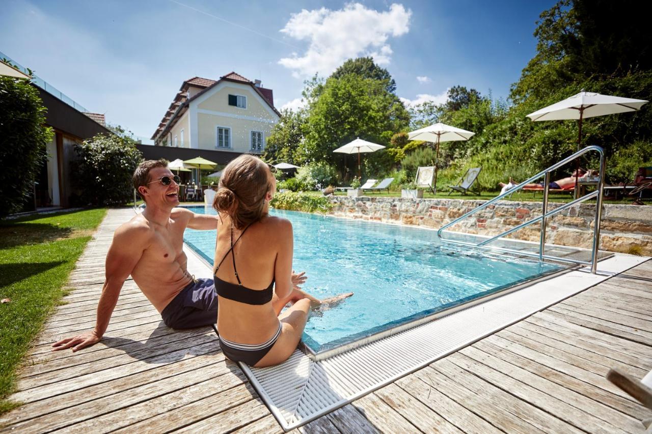 Hotel Landhaus Moserhof Gumpoldskirchen Dış mekan fotoğraf