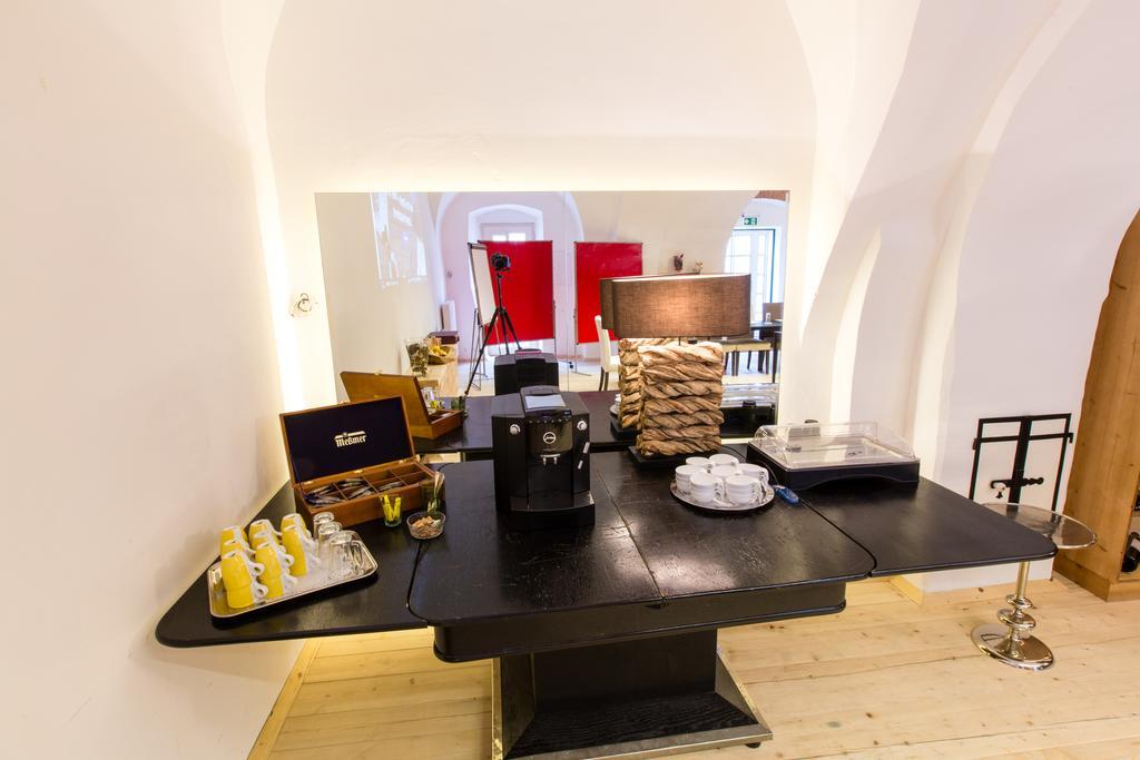 Hotel Landhaus Moserhof Gumpoldskirchen Dış mekan fotoğraf