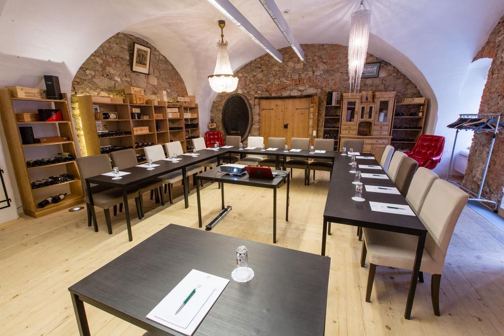 Hotel Landhaus Moserhof Gumpoldskirchen Dış mekan fotoğraf