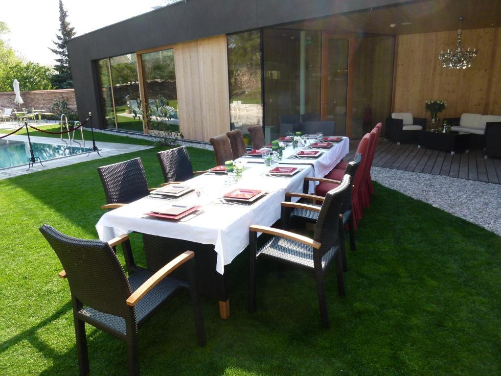 Hotel Landhaus Moserhof Gumpoldskirchen Dış mekan fotoğraf