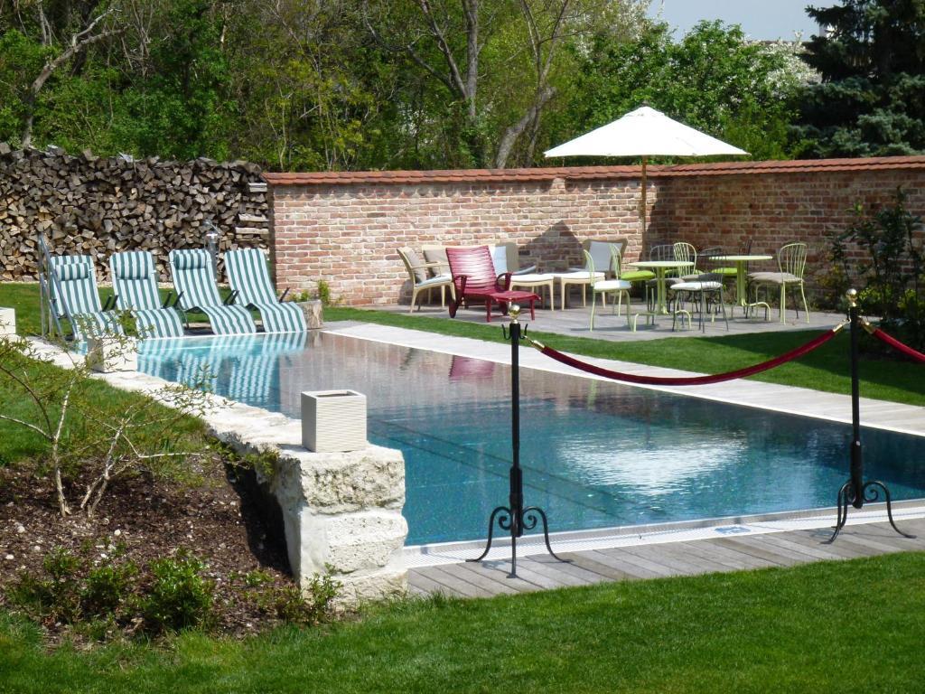 Hotel Landhaus Moserhof Gumpoldskirchen Dış mekan fotoğraf