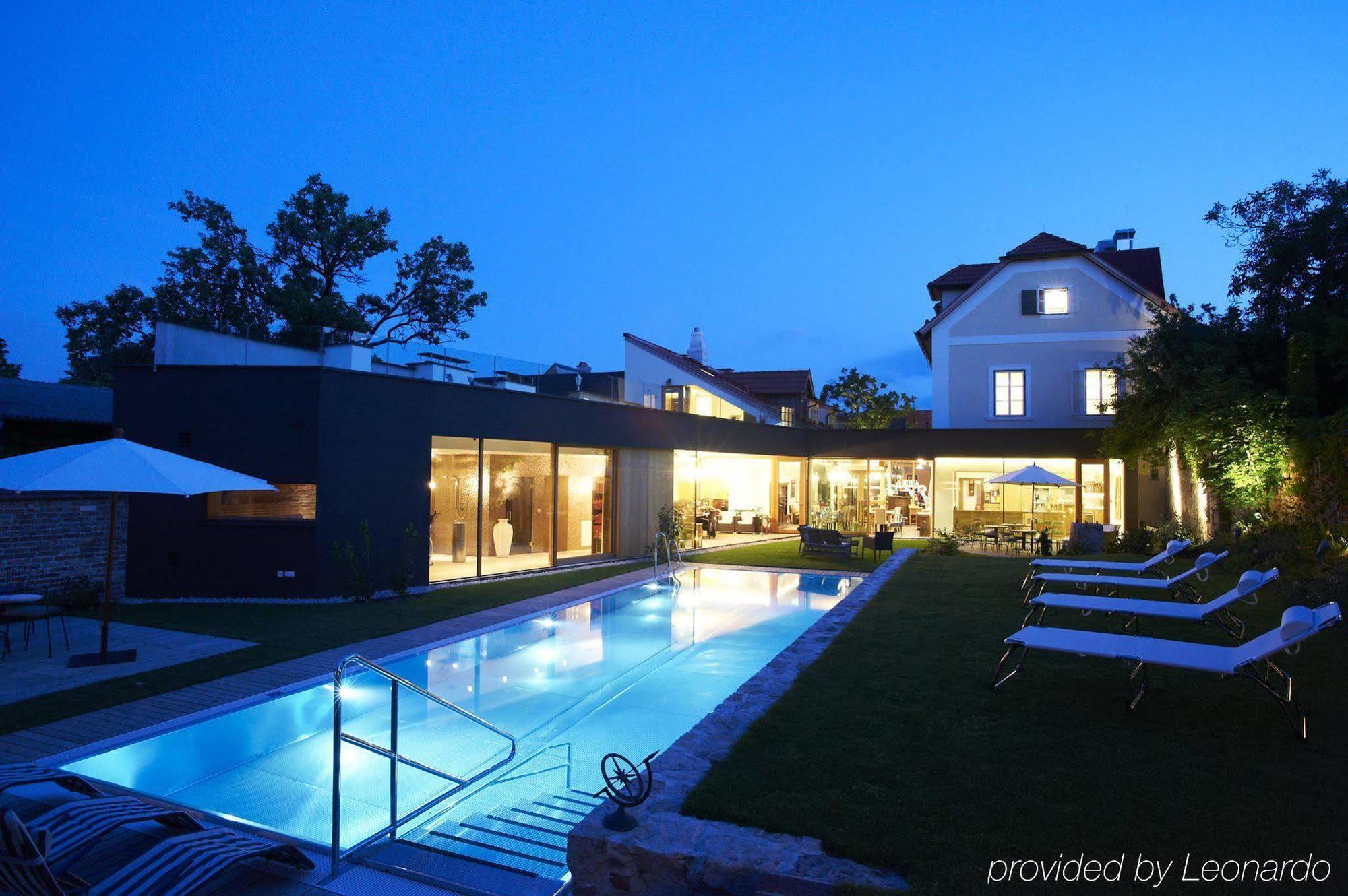 Hotel Landhaus Moserhof Gumpoldskirchen Dış mekan fotoğraf